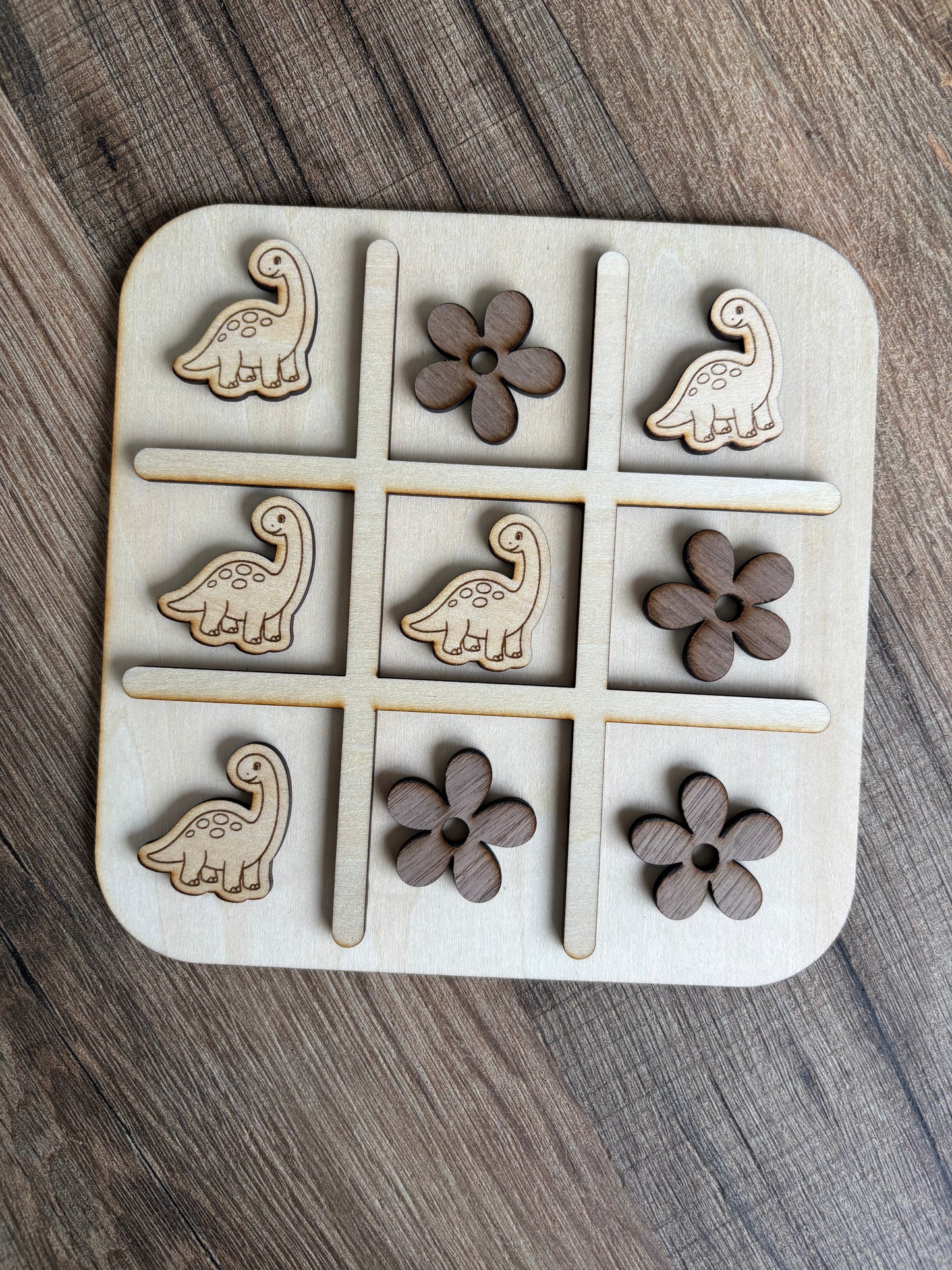 Jeu TIC TAC TOE en bois formes personnalisées
